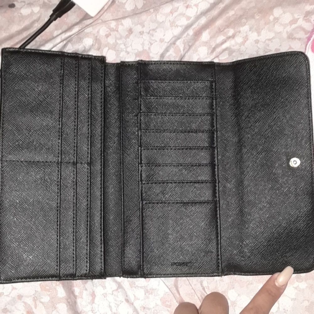 Wallet - Picture 3 of 3